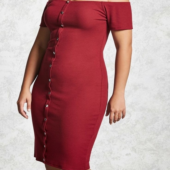 Forever 21 Dresses & Skirts - Forever21+ Red fitted dress | Size: 2X |
